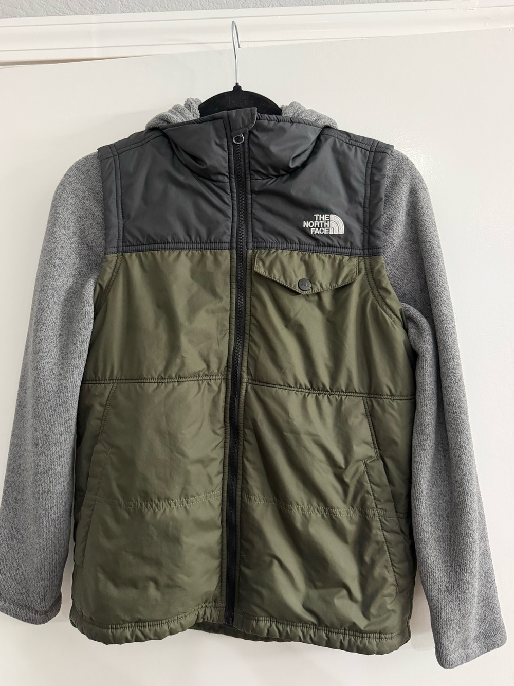The North Face Boys Hybrid Jacket Olive L 14/16